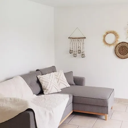 Holiday home Logis D'hote En Rez De Piscine *